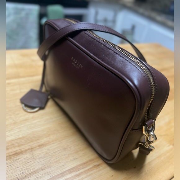 Radley London Leather Shoulder Bag - Picture 9 of 9
